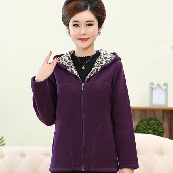 看完这些时髦的上衣，风衣妈妈都不想穿了，太洋气又减龄