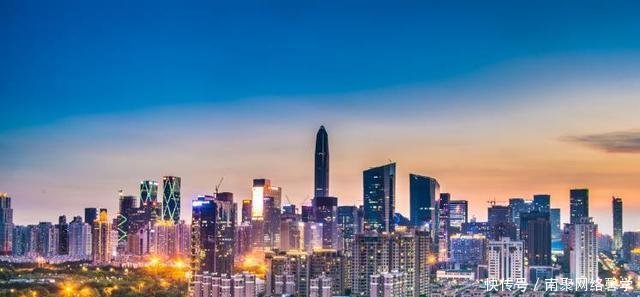 中国五大城市夜景对比, 四大一线城市也比不上香港