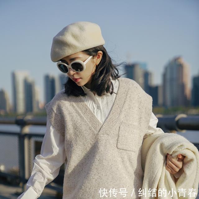 『博主』毛衣下面别配阔腿裤了，学学三木博主这几种搭法，闭着眼照穿就行