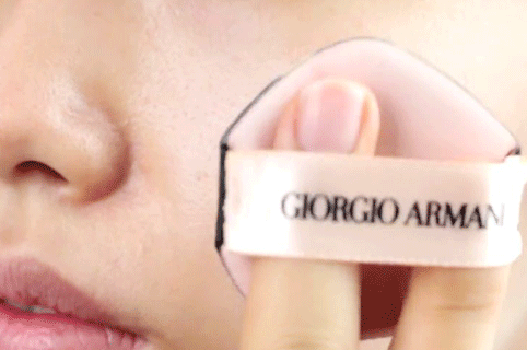 8款最HOT气垫，连粉扑都好用才算赢！