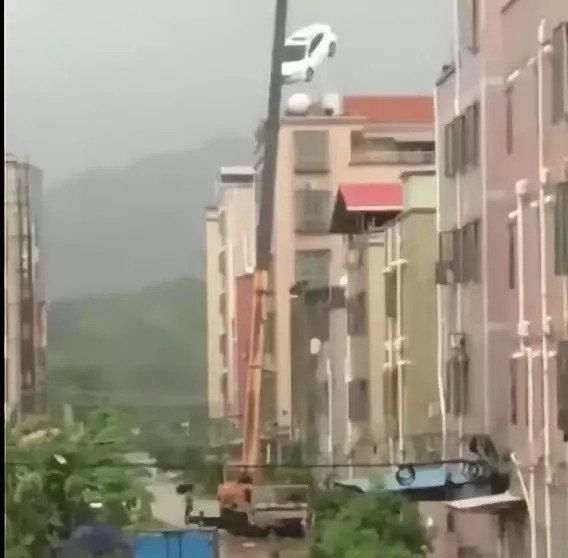 当全国都在担心广东安全，广东人民却在忙着拍照片写段子发朋友圈