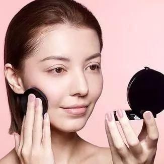 化妆时不注重这几点，你的妆可能白化了！