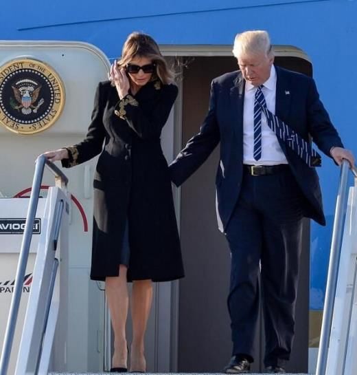 各国领导家属撩发:梅拉尼娅像女王，凯特有点害羞，英拉风情万种