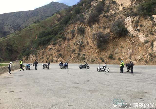 摩托车长途旅行,如何安全穿过无人区?