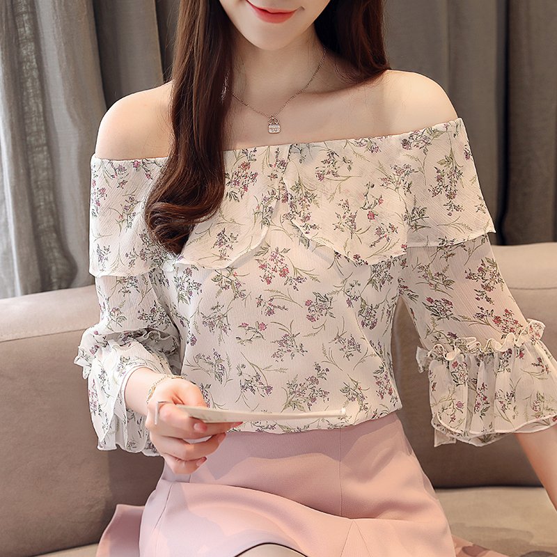 穿这样的新款上衣真好看,显瘦又洋气,清新脱俗美极了