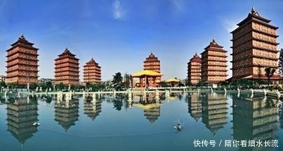 中国曾经的土豪村，都住着豪车豪宅，现在却负债400亿