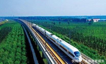  【城市】老外问：中国是发达国家吗？国外网友热议！