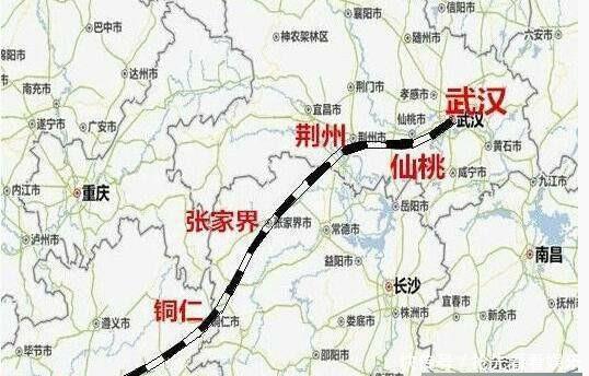 这条高铁路线, 350公里／小时, 途径9个站点, 预计2021年全线建成
