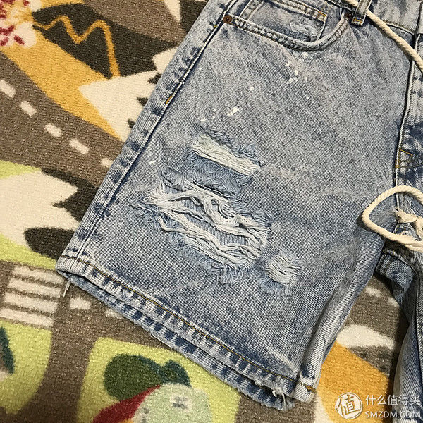 服饰快消品 篇七十五:Zara 破洞装饰牛仔百慕大短裤晒单