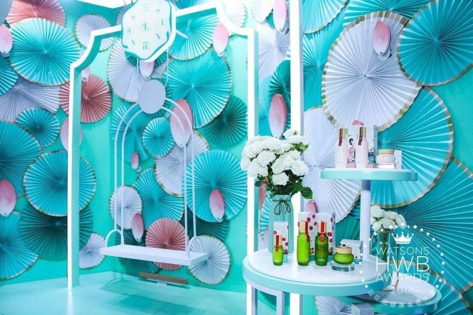 惊讶| 热Skr人的夏天，景甜居然用爽身粉当防晒?!