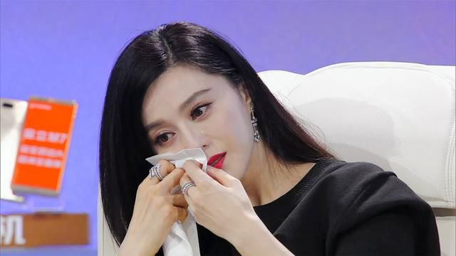 偷税漏税事件升级，袁立发F冰冰图片暗示：下一场热闹在哪里？