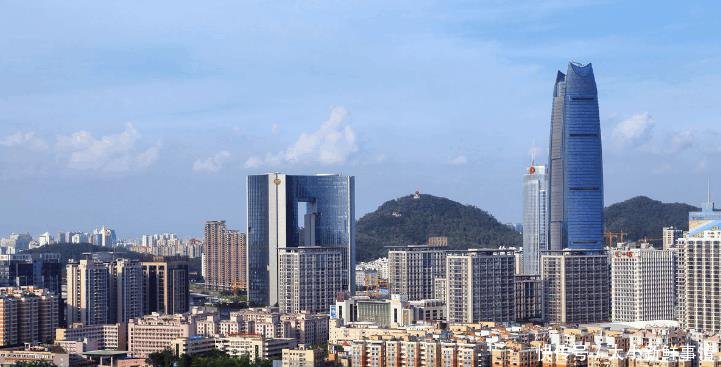  「三驾马车」广东高铁建设升级, 一条高铁串联2个万亿城市, 组成