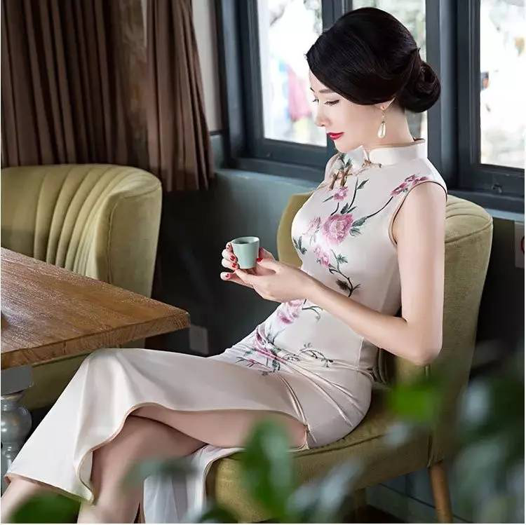  「女性」旗袍是我们的国粹，穿上它可以彰显你女性的魅力