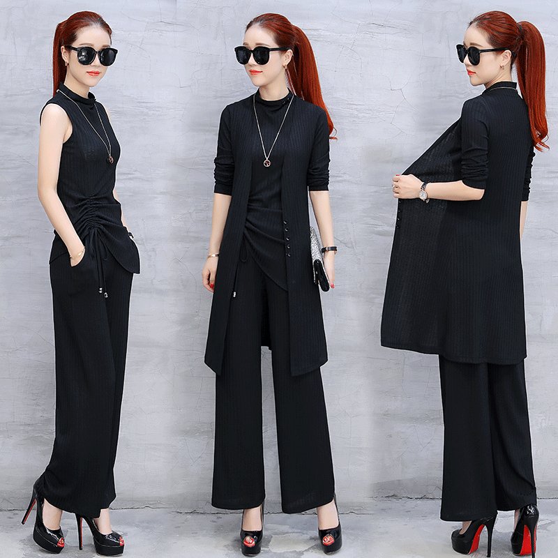 昼夜温差大，6070女人别穿裙子!穿这妈妈套装，保暖还显美嫩