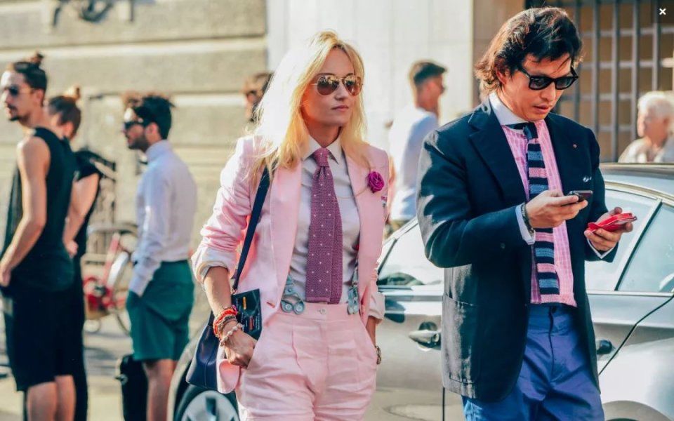 可盐可甜，入秋第一套衣服非它莫属!