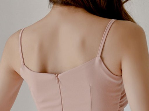 身材丰满的女人别戴文胸，太燥热，学香港女人这样穿，性感有魅力