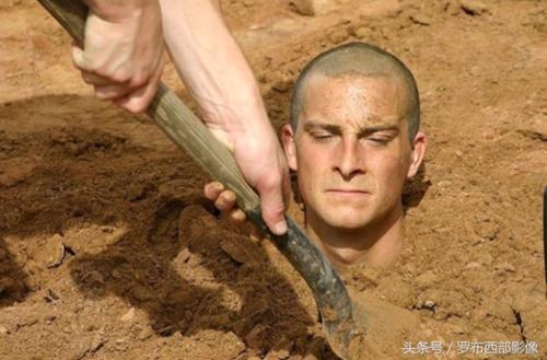 直击“食物链顶端的男人”贝尔最罕见的照片,曾破世界纪录