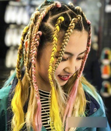 玩转脏辫造型，十分醒目又有独特魅力款式发型！