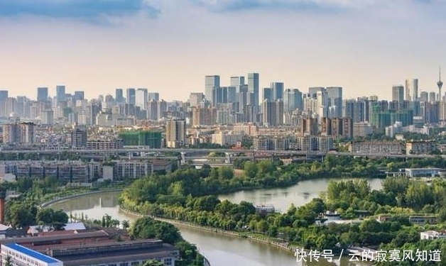 中国最无助的省会，仅有一面与本省接壤，曾是六个王朝的首都