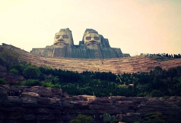  「一条」中国修建一条高铁通车倒计时，设11站，弥补周边县城没