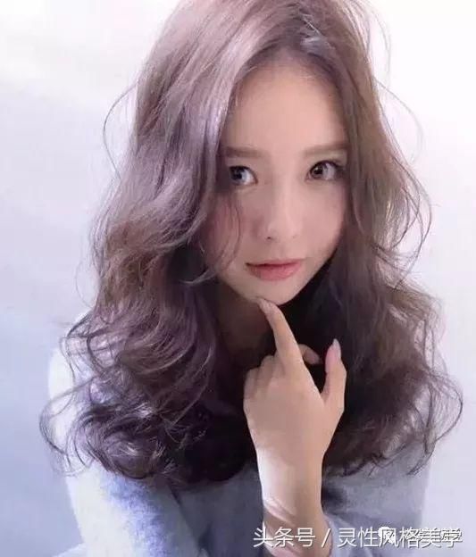 头发散下来的季节到了，你可以换款发型了，各种年龄段都有！