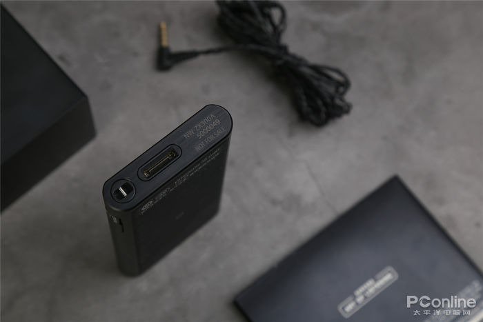 性价比or信仰充值?时隔一年评索尼ZX300A播