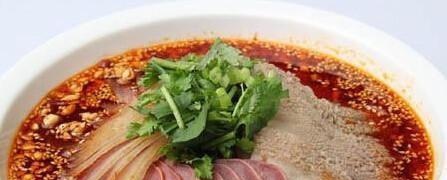 中国真正的美食之都，网友：一听到这个城市，我就饿了