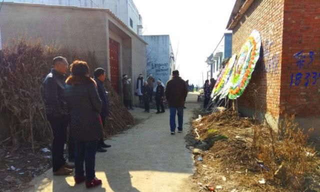 在农村，办丧事时出现这两种让人气愤的现象，真该有人管管了