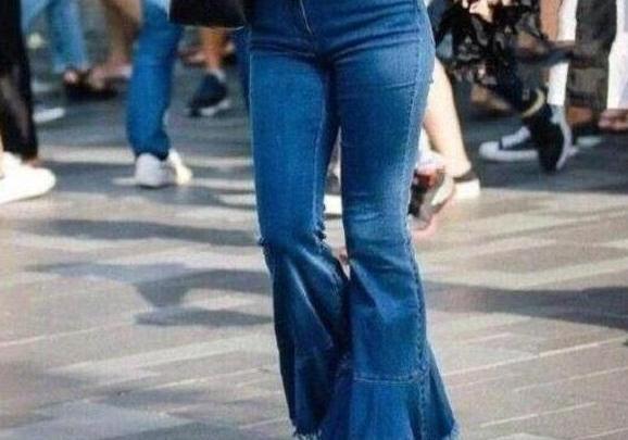 简约又百搭的牛仔裤, 给每个女人该有的美丽