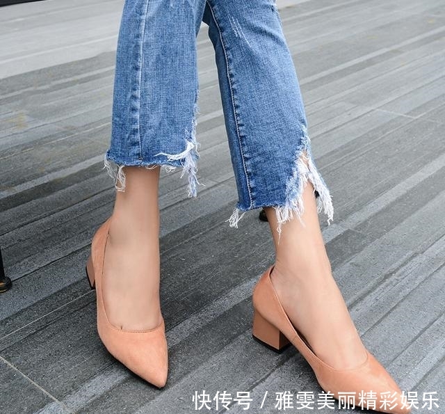 #性感#一双靓丽性感的高跟鞋,才能让你穿出满满的女人味