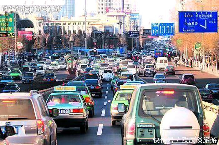 国内最尴尬的三线城市：不到400万人口，堵车情况堪比一线城市！