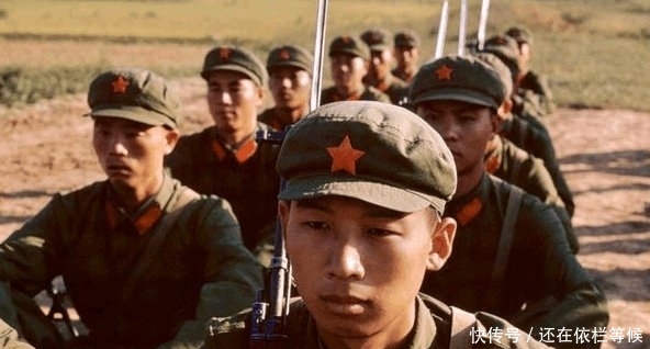  常用：作为中国军队常用服装, 为何到了80年代, 才出现作训服