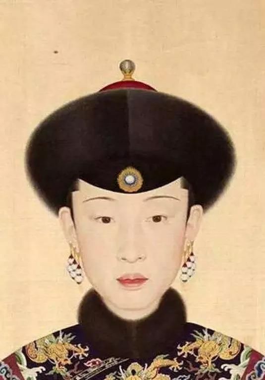 璎珞如懿带火的柳叶眉，到底适不适合你？