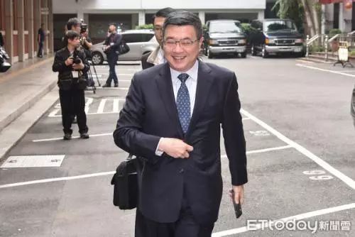 准民进党主席要为陈水扁“平反”？罗智强怒呛：恶霸烂党