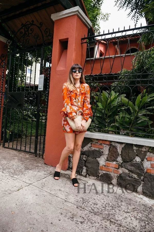 好看| 连衣裙+凉拖这组绝配CP，上班约会谁穿谁美!