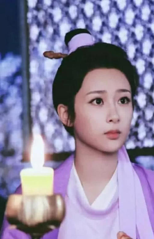 《香蜜沉沉烬如霜》杨紫十六套衣服,第九套最美,最后一套最朴素