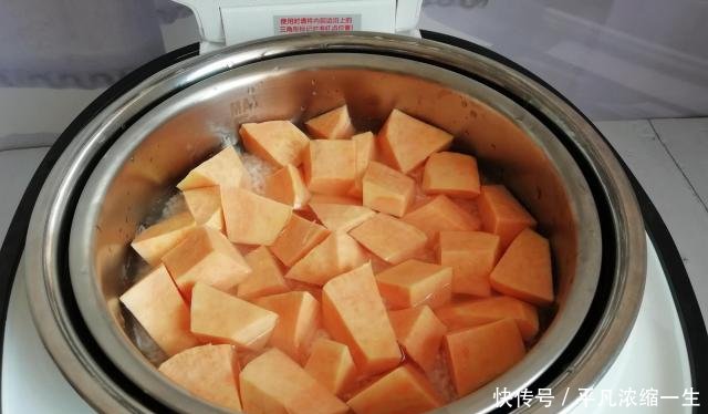  「皮肤」自从婆婆学会这样煮饭后，皮肤变好了，身材苗条了，越活越年轻！