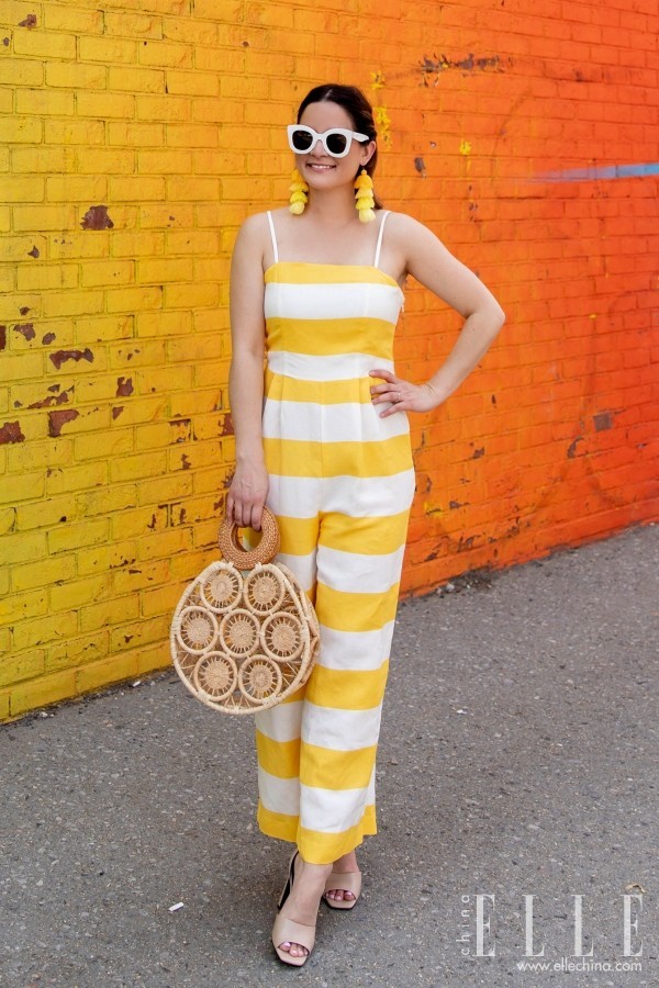 别再穿阔腿裤了 今夏最流行的“初恋裤”来了！