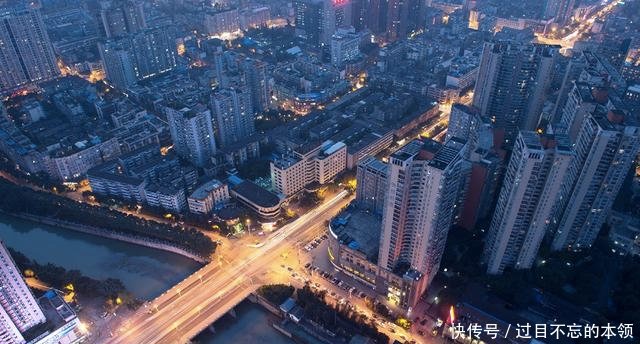 中国仅有的3座建成区面积超过1000平方公里的省会城市