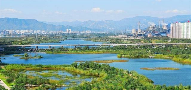  「原名」流经北京最大的河流，曾多次改名，现在的名字与原名意