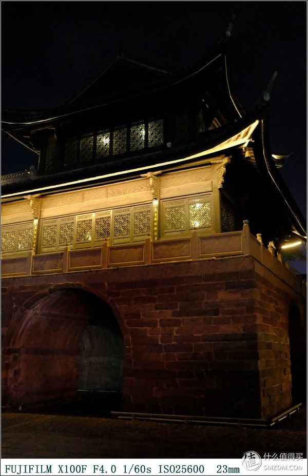 富士X100F的图文 篇二:X100F与D7200的夜景日常