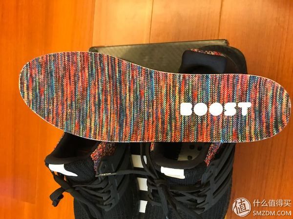 adidas 篇一:mi UltraBOOST Multicolor大花鞋晒单