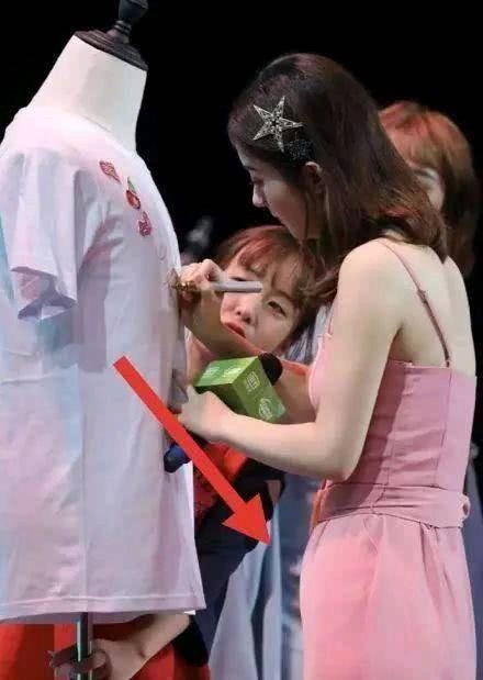 赵丽颖原来是吃胖了？接连三天出席活动力破怀孕传闻