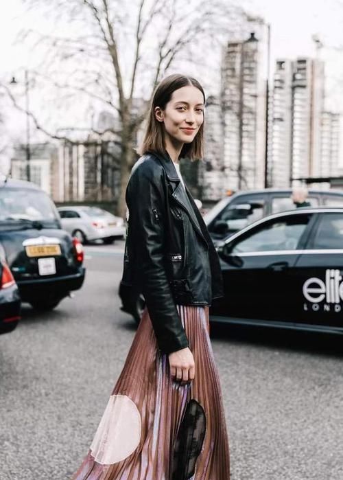  『半身是一』开春短外套才是轻巧时尚，尤其要掌握这3种搭配法，洋气更舒适