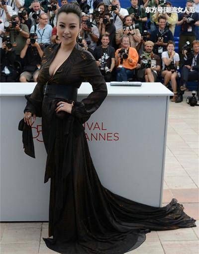 39岁郝蕾与35岁孙俪近照曝光，才相差4岁，差距如此之大