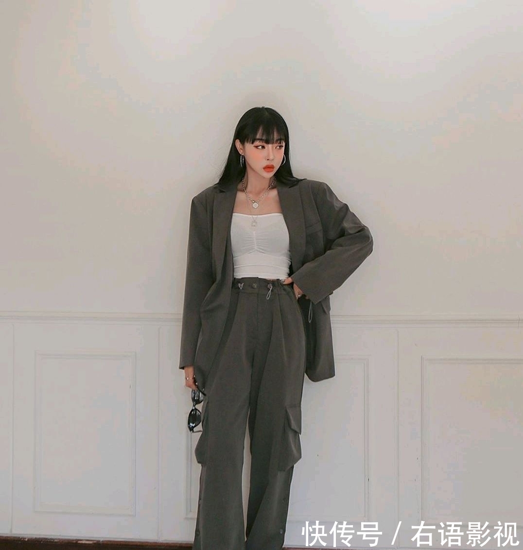 「巨显」扔掉你的阔腿裤!这3条裤子巨显腿长!