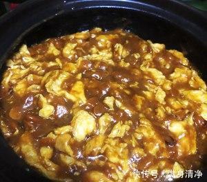 『配料』东北人爱吃的鸡蛋酱做法,做法简单配料很少即可做成
