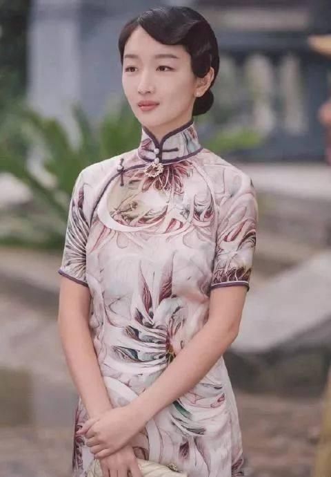 穿旗袍最美的女明星，刘涛宋茜上榜，宋轶被称新一代“旗袍女王”