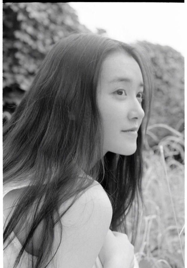 这姑娘现在越来越美了，这就是女大十八变的魔力？脱离长残的魔咒