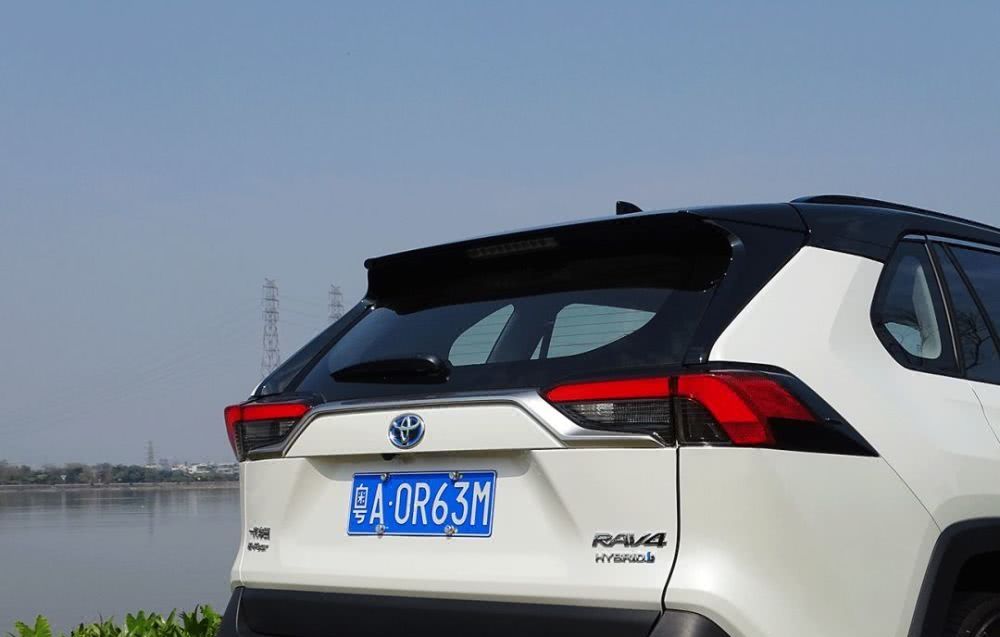 「全新一代」试驾一汽丰田全新 RAV4 荣放